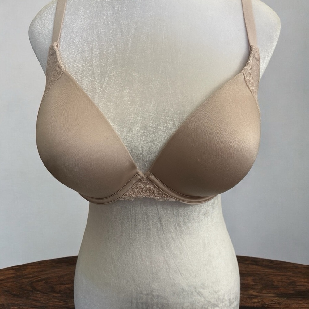 Maidenform Love the Lift‎ Natural Boost Demi T-Shirt Underwire Beige 36D Bra